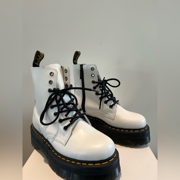 Dr Martens Jadon White Size 6 - Picture 2 of 5